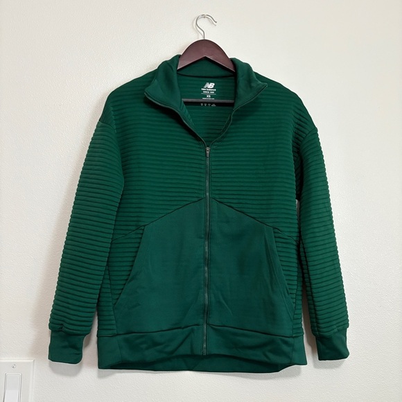Women New Balance XS Green Waffle Ribbed Texture Dri Fit Zip Up Athletic Jacket - Picture 2 of 9